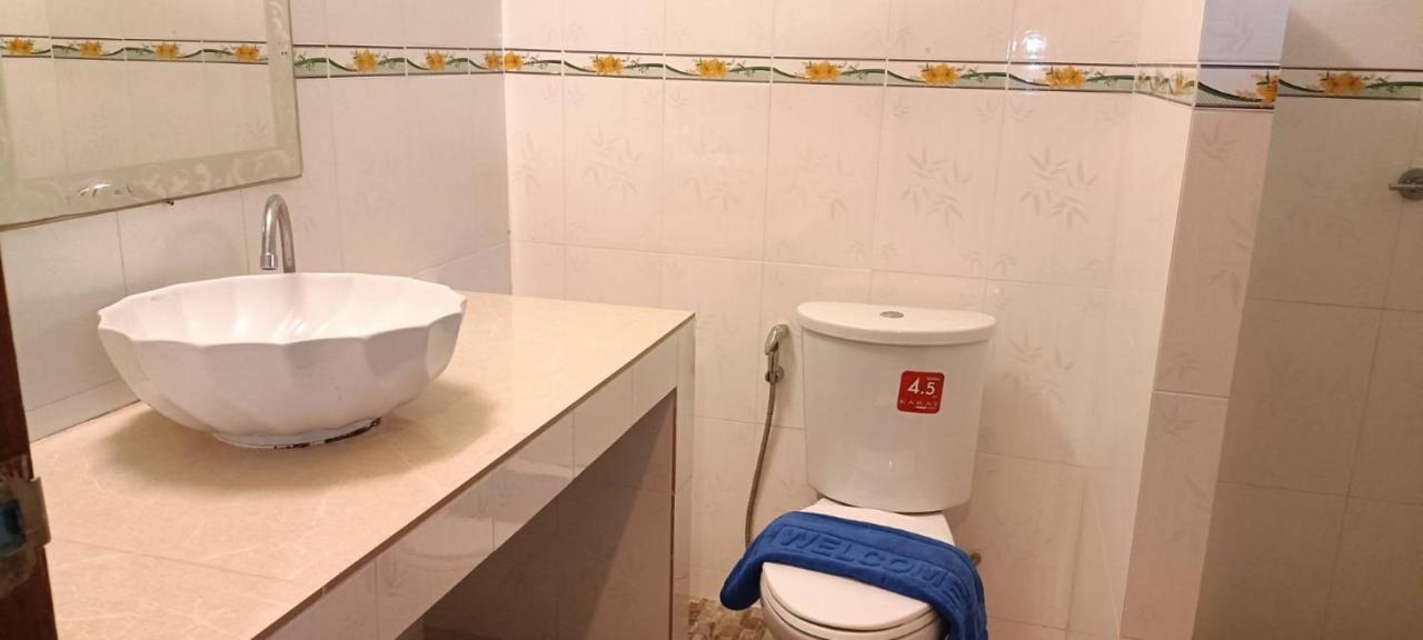 Baan Suan Villas Resort Ban Suan  Buitenkant foto